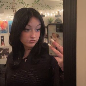 Meet your Posher, Rhi